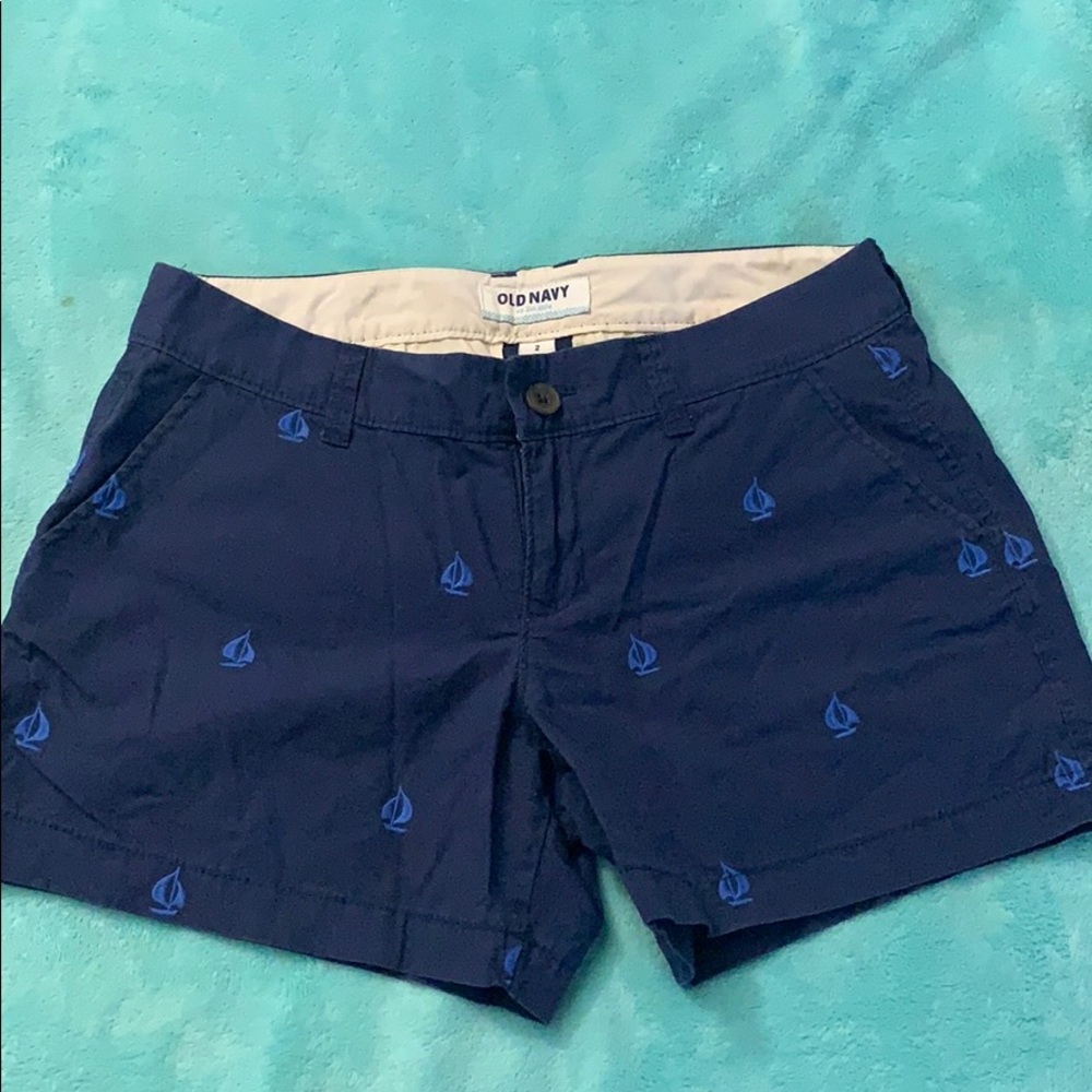 Old navy chino shorts